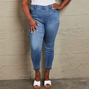 NEW Judy Blue Janavie Plus Size High Waisted Pull On Cropped Ankle Skinny Jeans